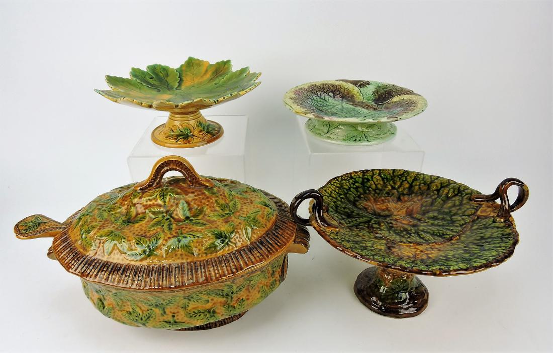 Majolica tureen with ladle and (1 of 1)