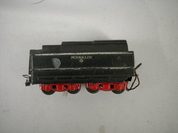 Marklin SK800 train set with engine (7"), tender - 2