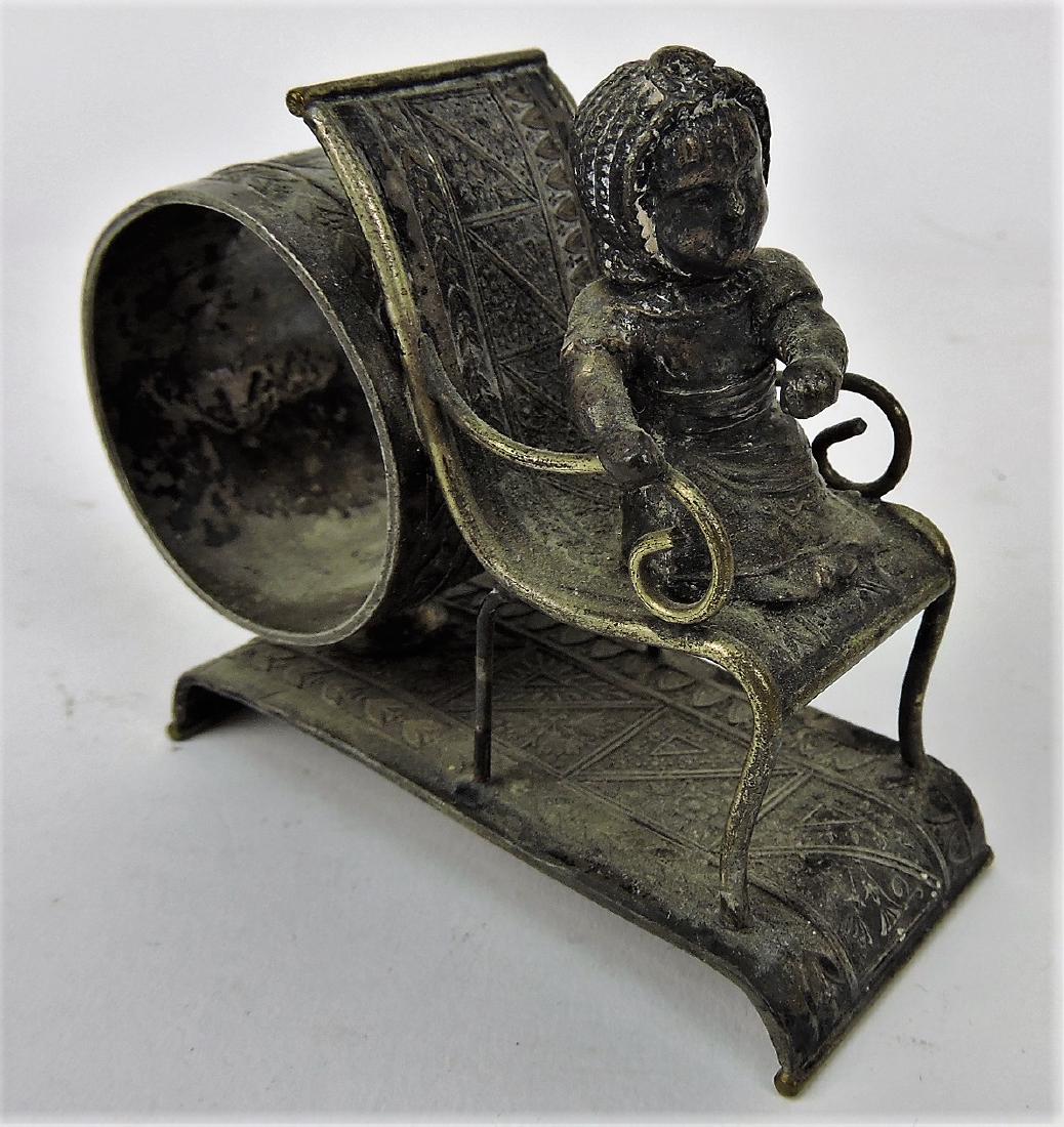 Middletown baby in chair figural (1 of 1)