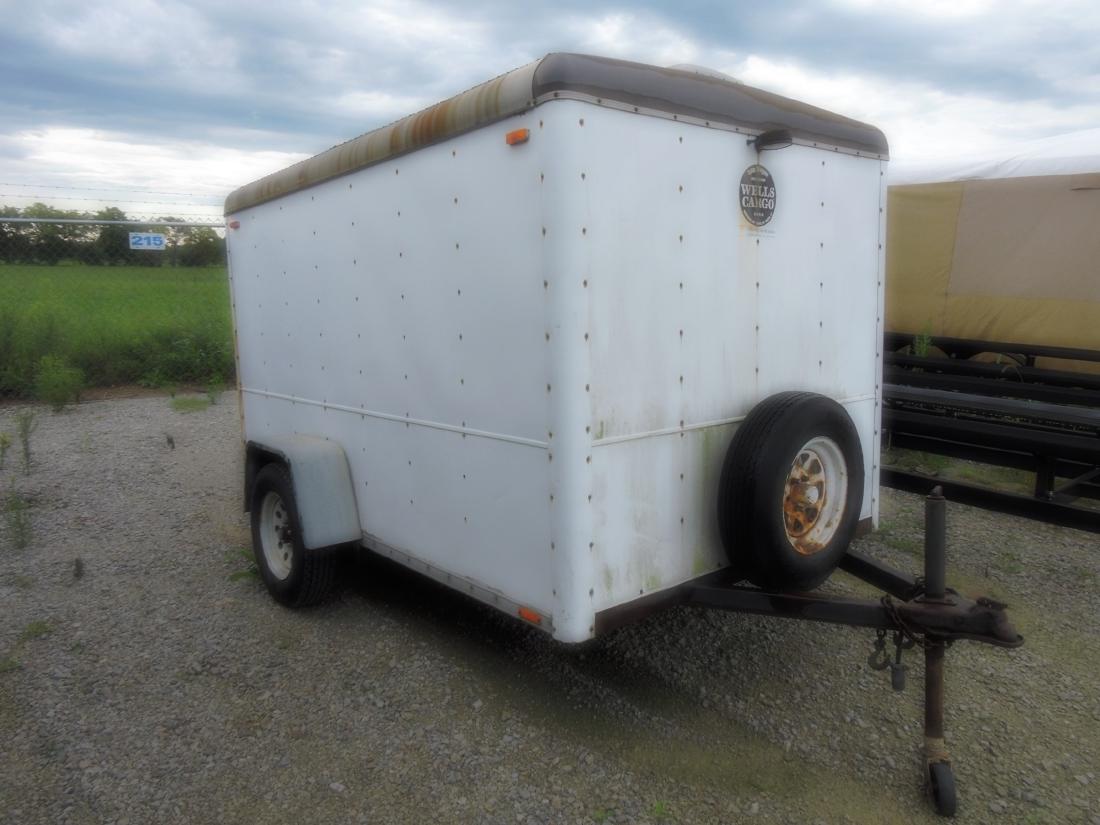 Wells Cargo 6' x 10' single axle (1 of 4)