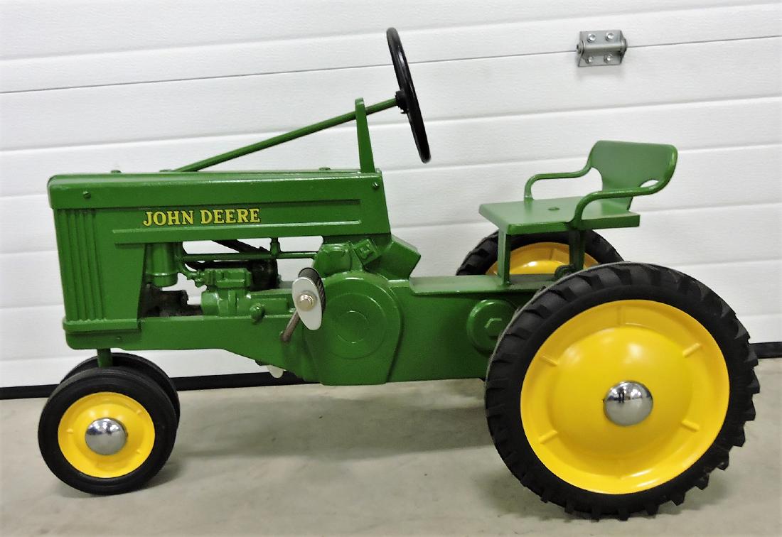 john deere small 60 pedal tractor