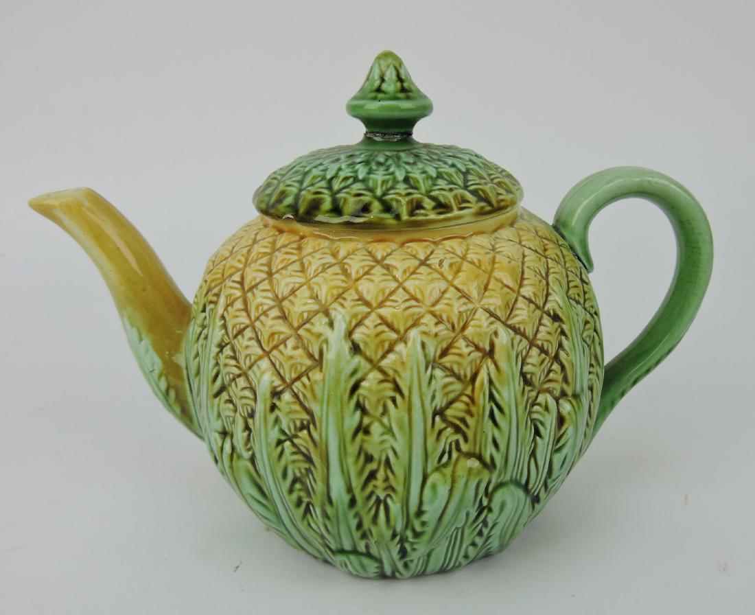 Majolica pineapple teapot, chip to (1 of 1)