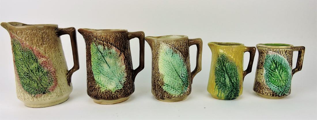 Majolica begonia leaf on bark set of (1 of 1)