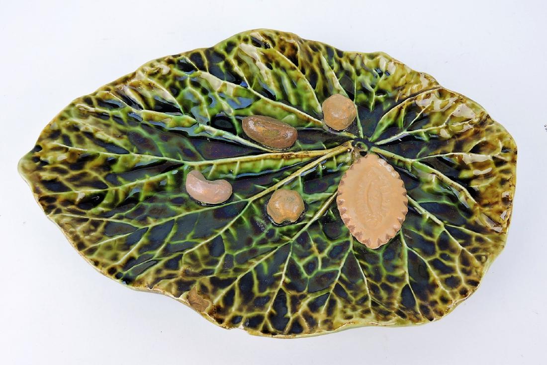 Majolica Bretby begonia leaf platter: with biscuit and nuts, 10 1/2"