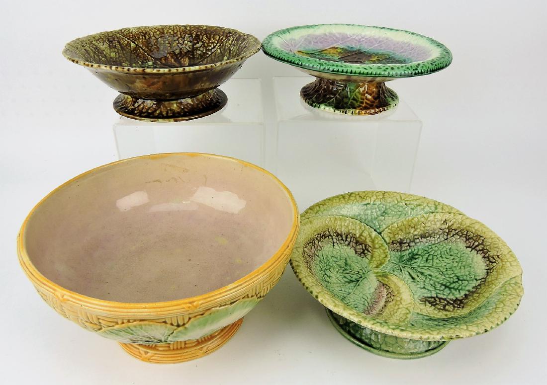 Majolica lot of 4 begonia leaf (1 of 1)