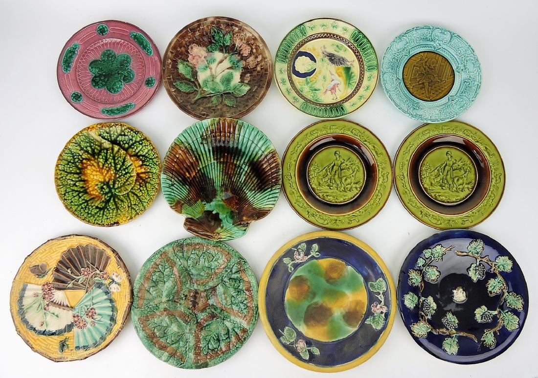 Majolica lot of 12 plates, various: condition
