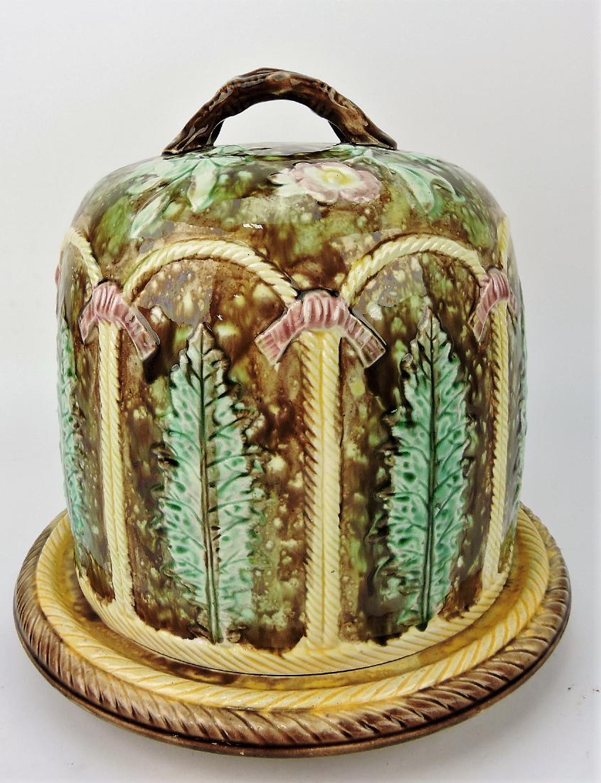 Majolica fern and rope cheese keeper,: 12"