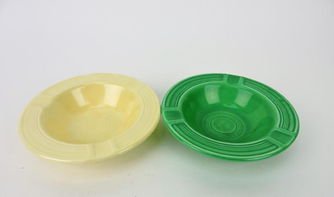 Fiesta ashtray, ivory & green (1 of 1)