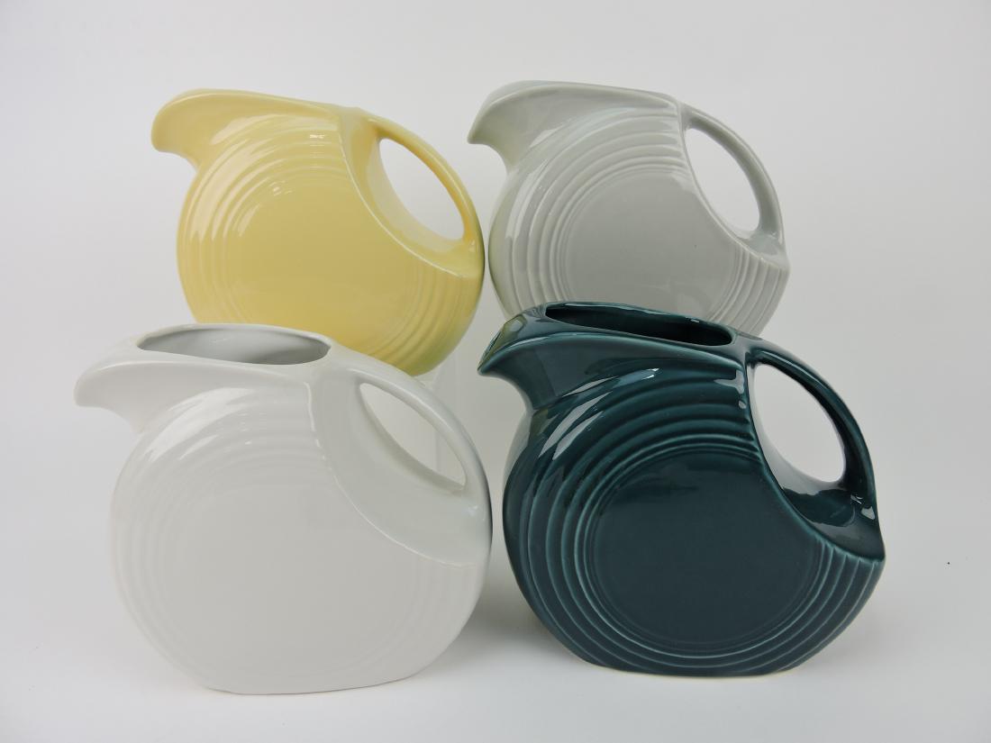 Fiesta Post 86 disc water pitcher (1 of 1)
