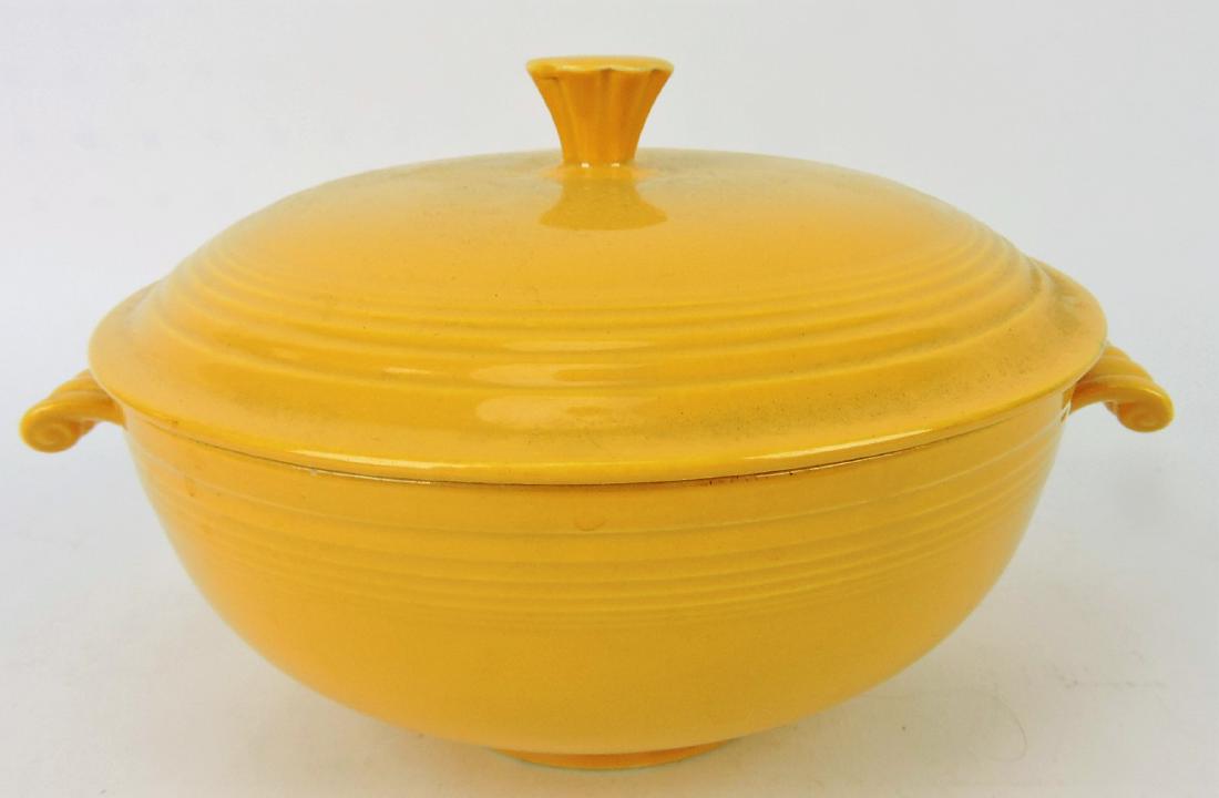 Fiesta casserole, yellow (1 of 1)