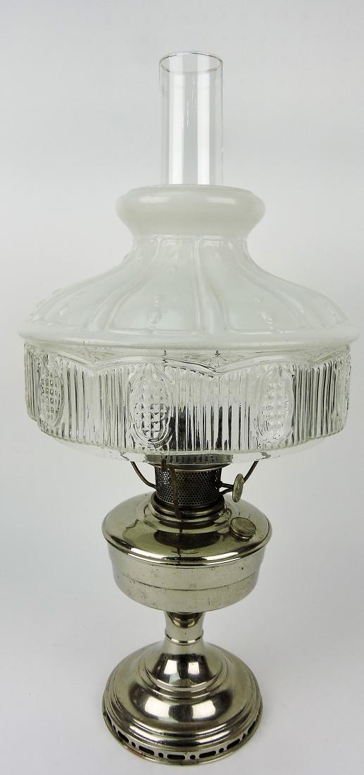 Aladdin oil lamp with shade (1 of 1)