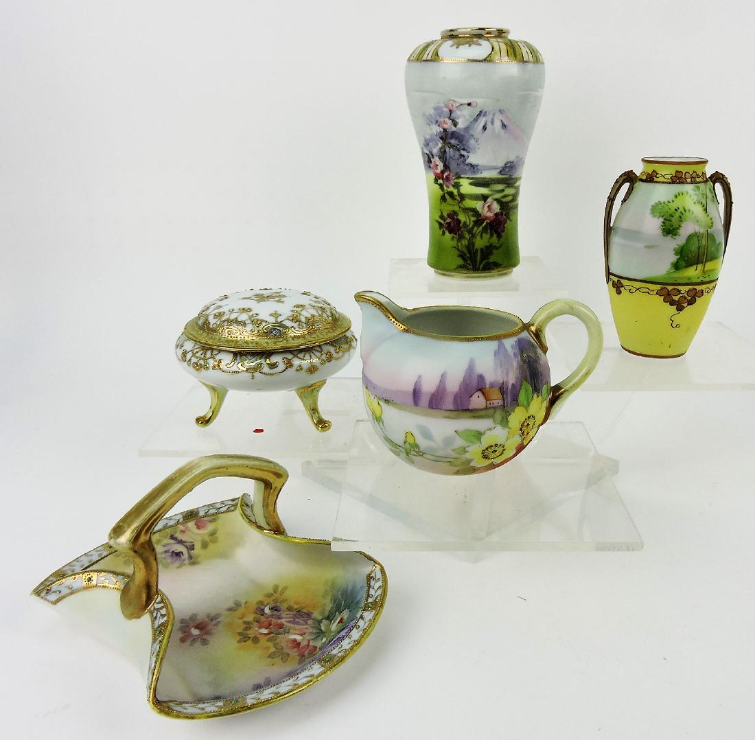 Nippon lot of 5 pieces: .