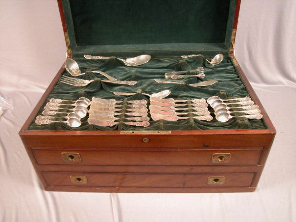 International Silver Co sterling LaRochelle 1909: International Silver Co sterling LaRochelle 1909 set of 109 pc. flatware with large 2 drawer case, approx. 179 oz., 10-9 7/8 knives, 12-8 3/4 knives, 12-6 7/8" salad forks, 12-7 1/2" dinner forks, 9-6