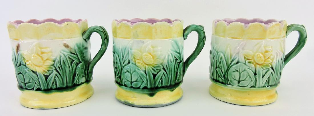 Etruscan majolica lot of 3 water: lily mugs