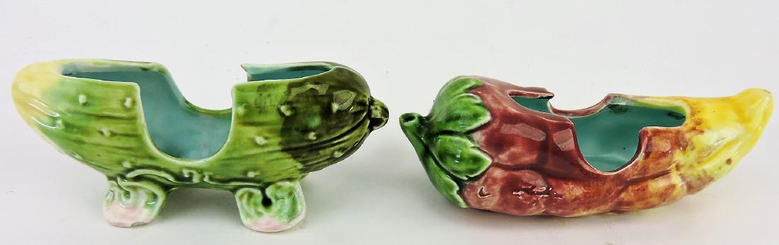 Continental majolica lot of 2: figural toothpick holders, pickle and pepper