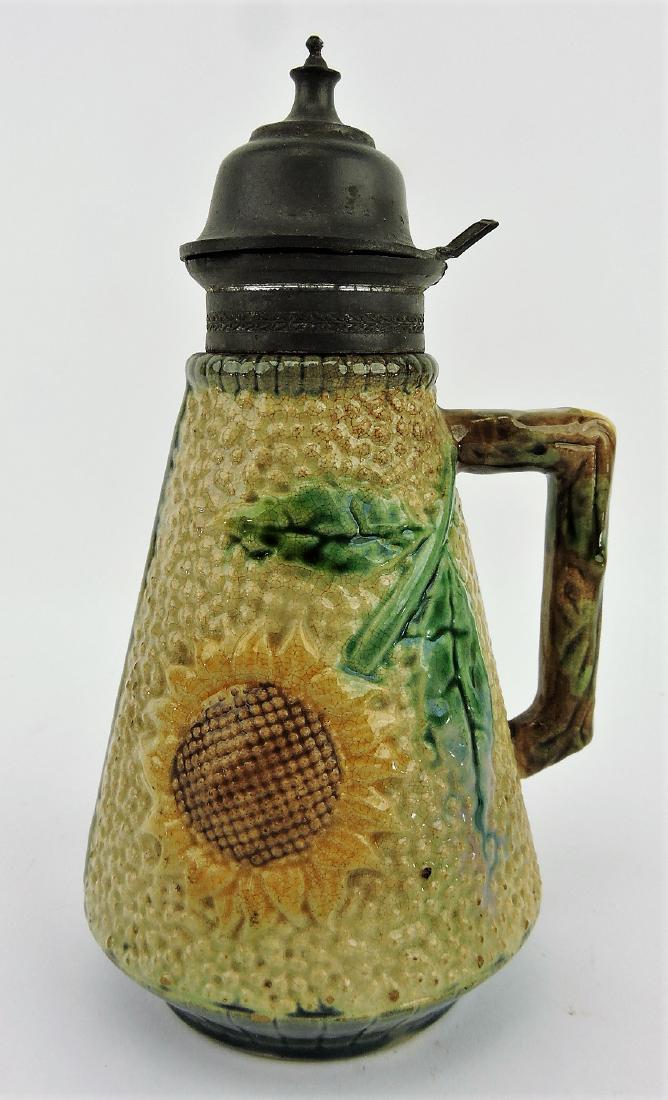 Etruscan majolica white sunflower: syrup pitcher