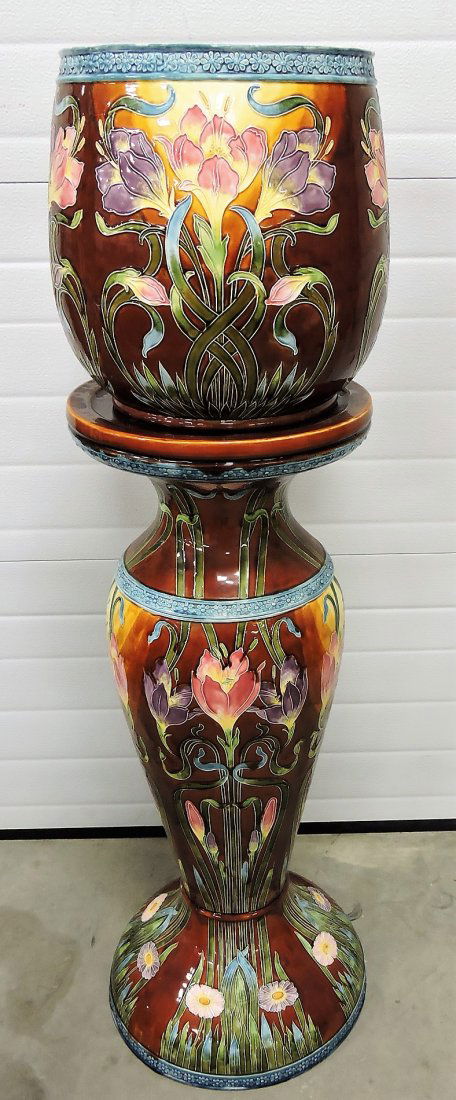 Monumental majolica jardiniere and: pedestal with orchids and daisies, 48"
