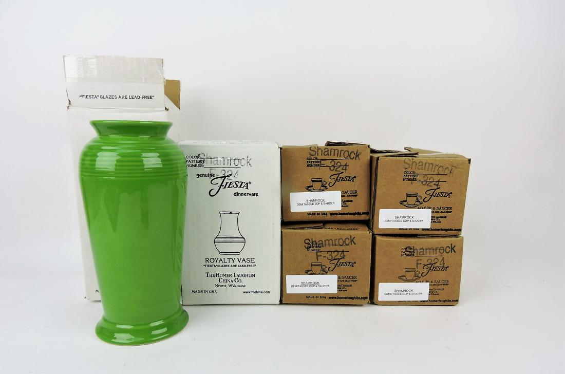 Fiesta Post 86 shamrock Monarch vase, (1 of 1)