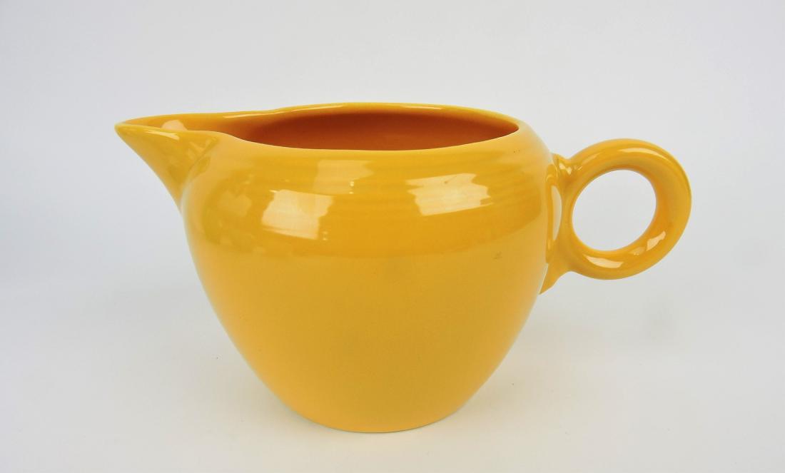 Fiesta two pint jug, yellow (1 of 1)