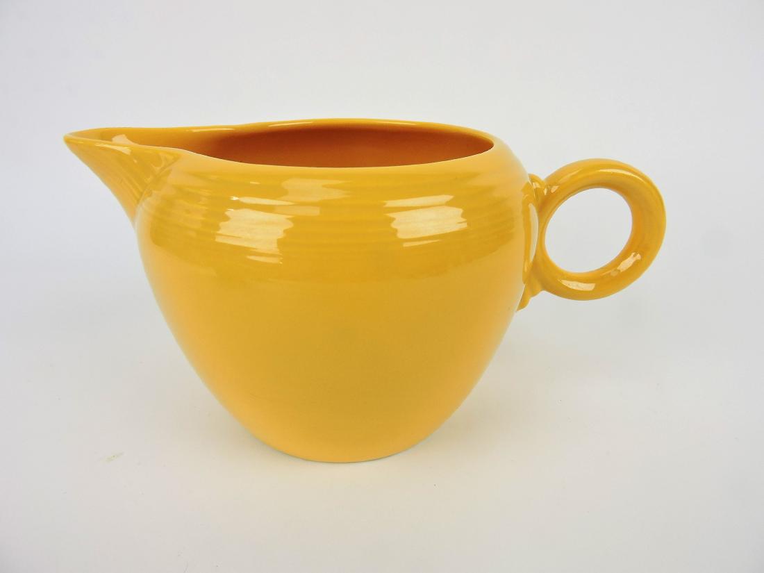Fiesta two pint jug, yellow (1 of 1)
