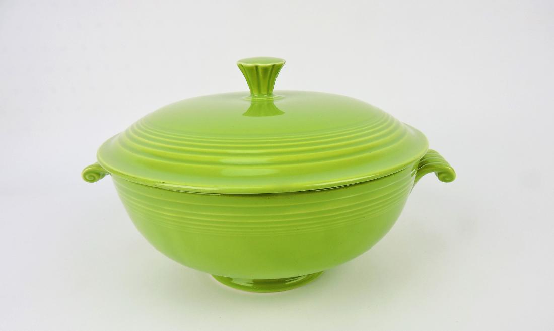 Fiesta casserole, chartreuse (1 of 1)