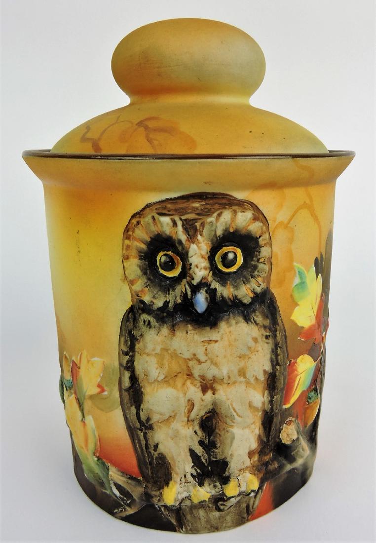 Noritake humidor with blown out mold: of owl, oak leaves, and acorns, 6 1/2"