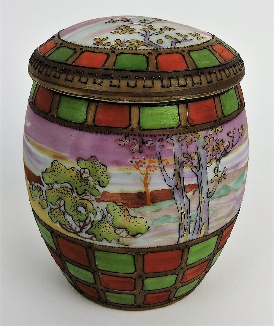 Nippon humidor with Oriental: tree and floral motif