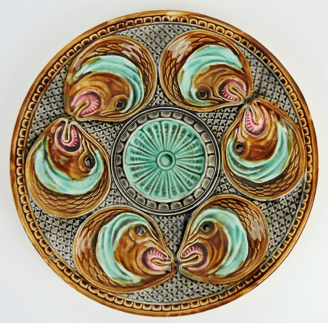 French majolica fish head oyster: plate 9"