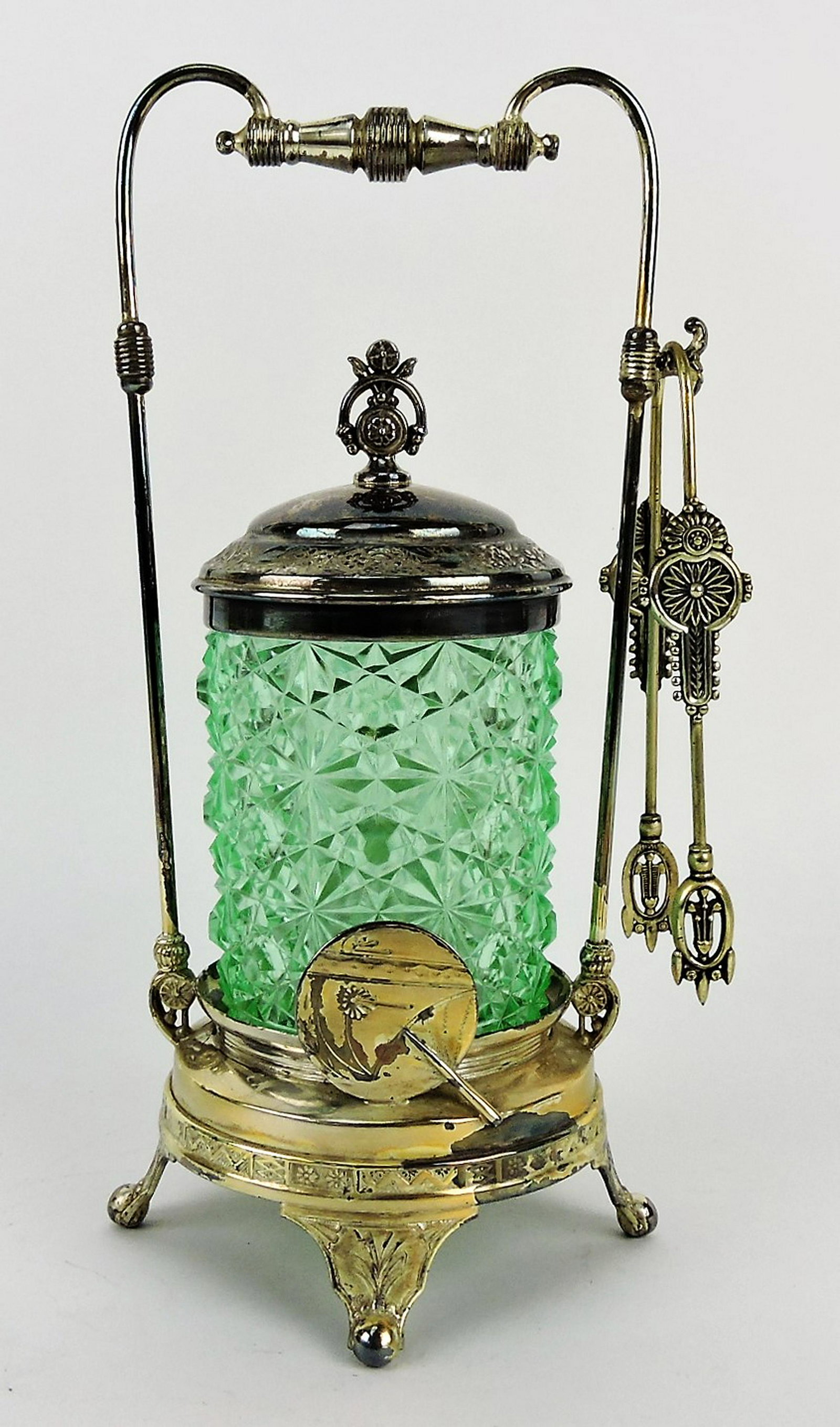 Victorian pickle castor with green: daisy and button insert, 11 1/2"