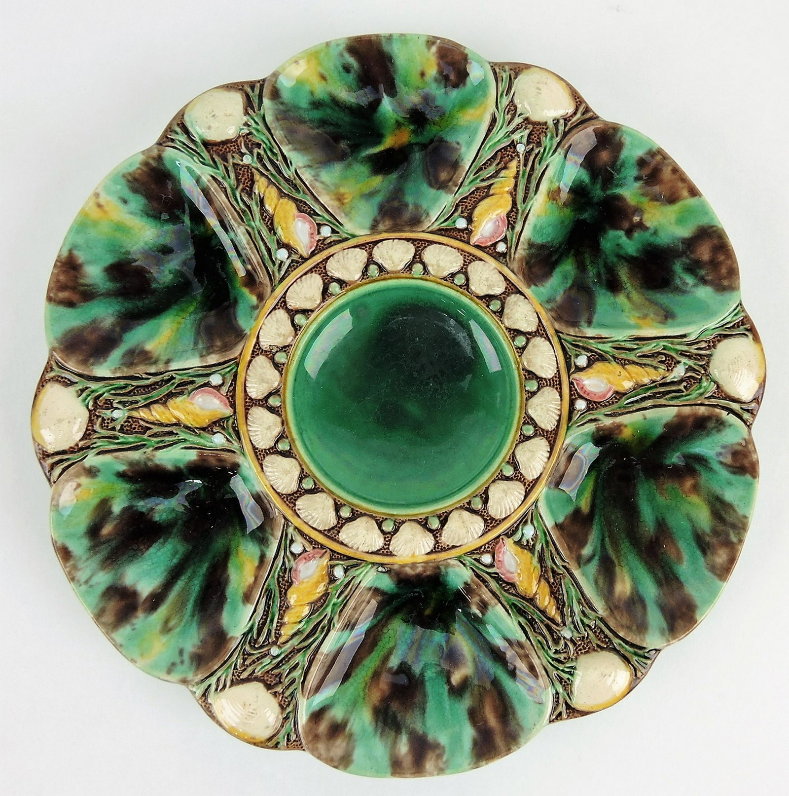 Minton majolica mottled 6 well oyster: plate, 8 3/4"
