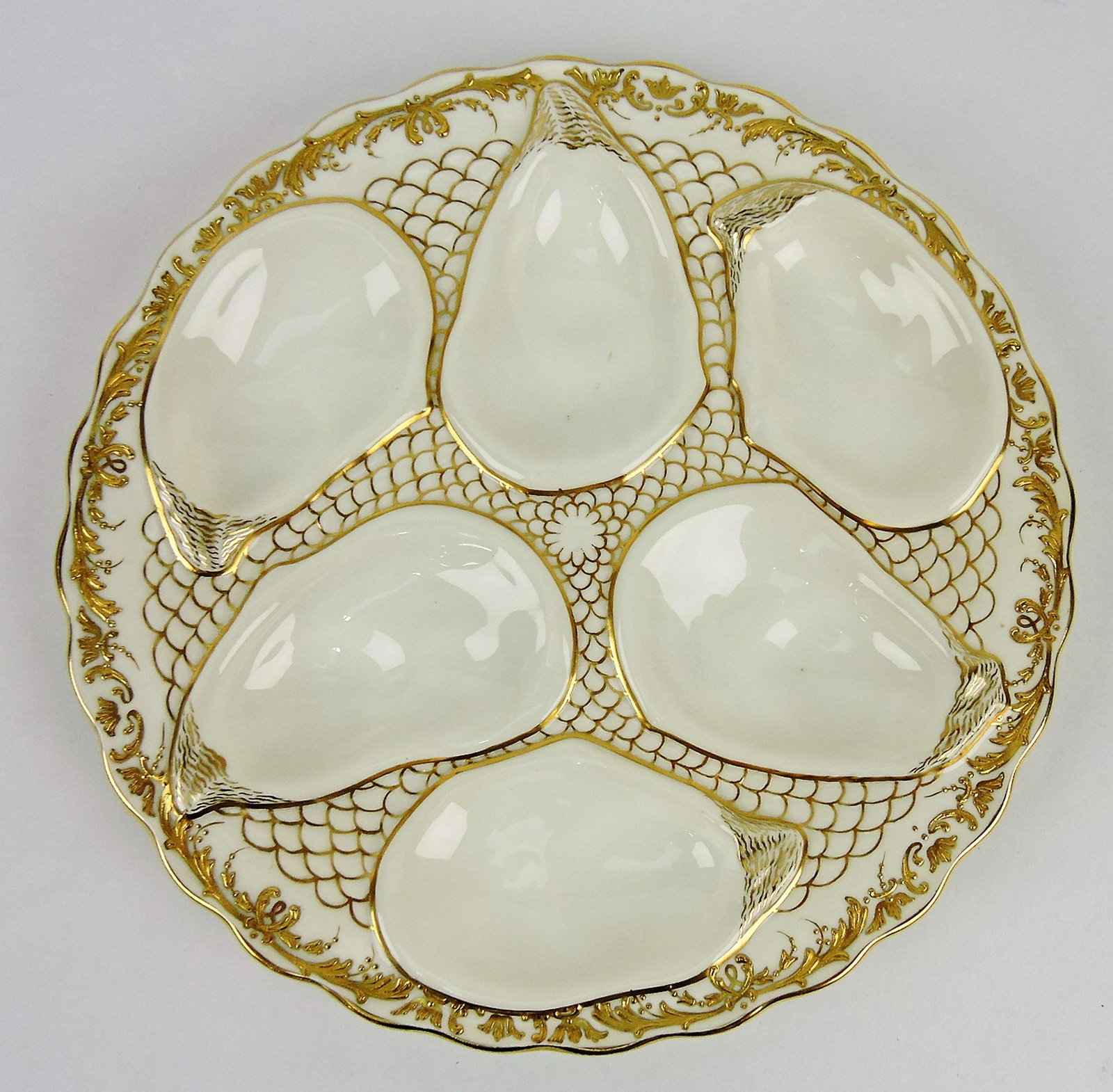 Minton porcelain 6 well oyster plate: with gold, 8 1/2"
