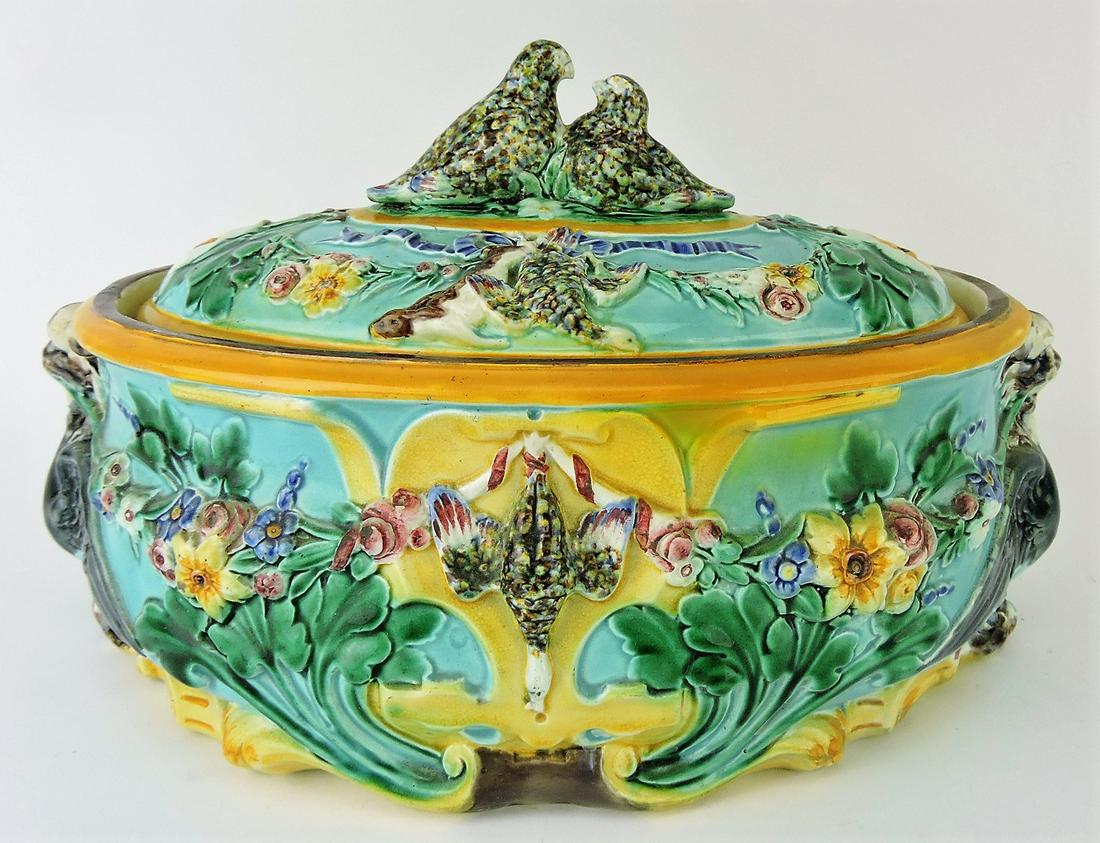 Wedgwood majolica love birds game: dish, professional hairline repair to lid and rim of base, 14"l, 8"h