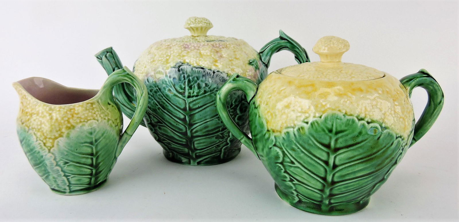 Etruscan majolica cauliflower 3 piece: tea set