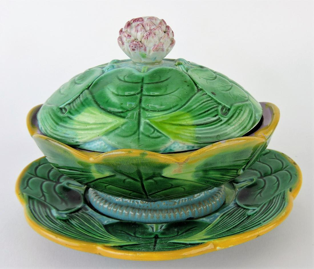 George Jones majolica water lily: pate' box with tray, professional repair to lid, 6 1/2"