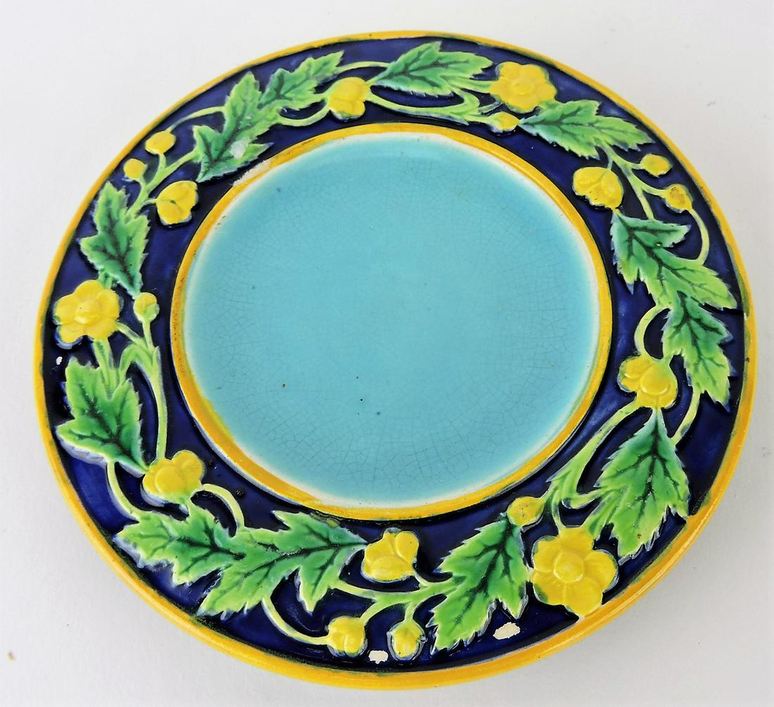 George Jones majolica 5 1/4" primrose: plate, cobalt ground