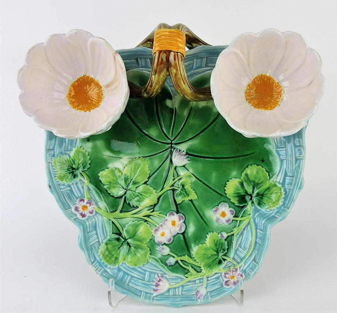 George Jones majolica turquoise: strawberry tray with pond lily cups forming cream and sugar, 10"