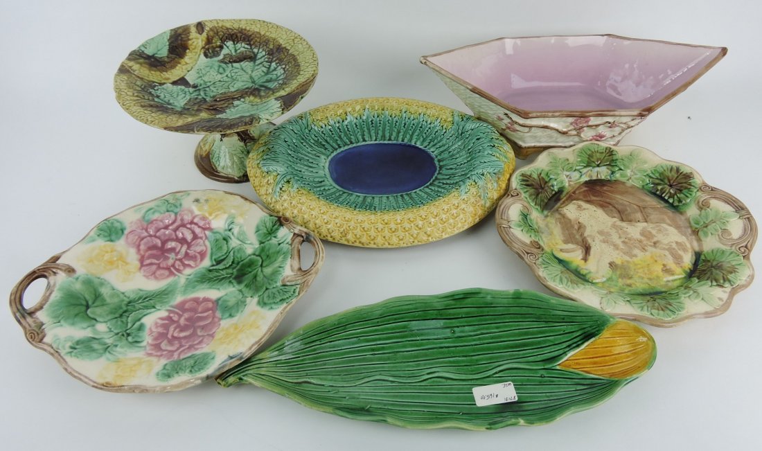 Majolica lot of 6 platters, bowl: and cake stand, various condition