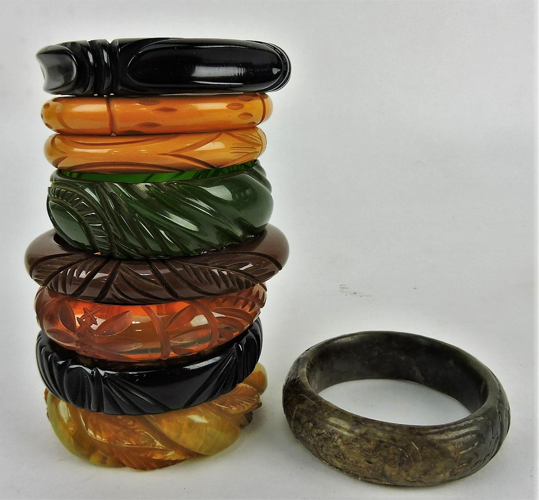 Bakelite lot of 8 carved bangle (1 of 1)