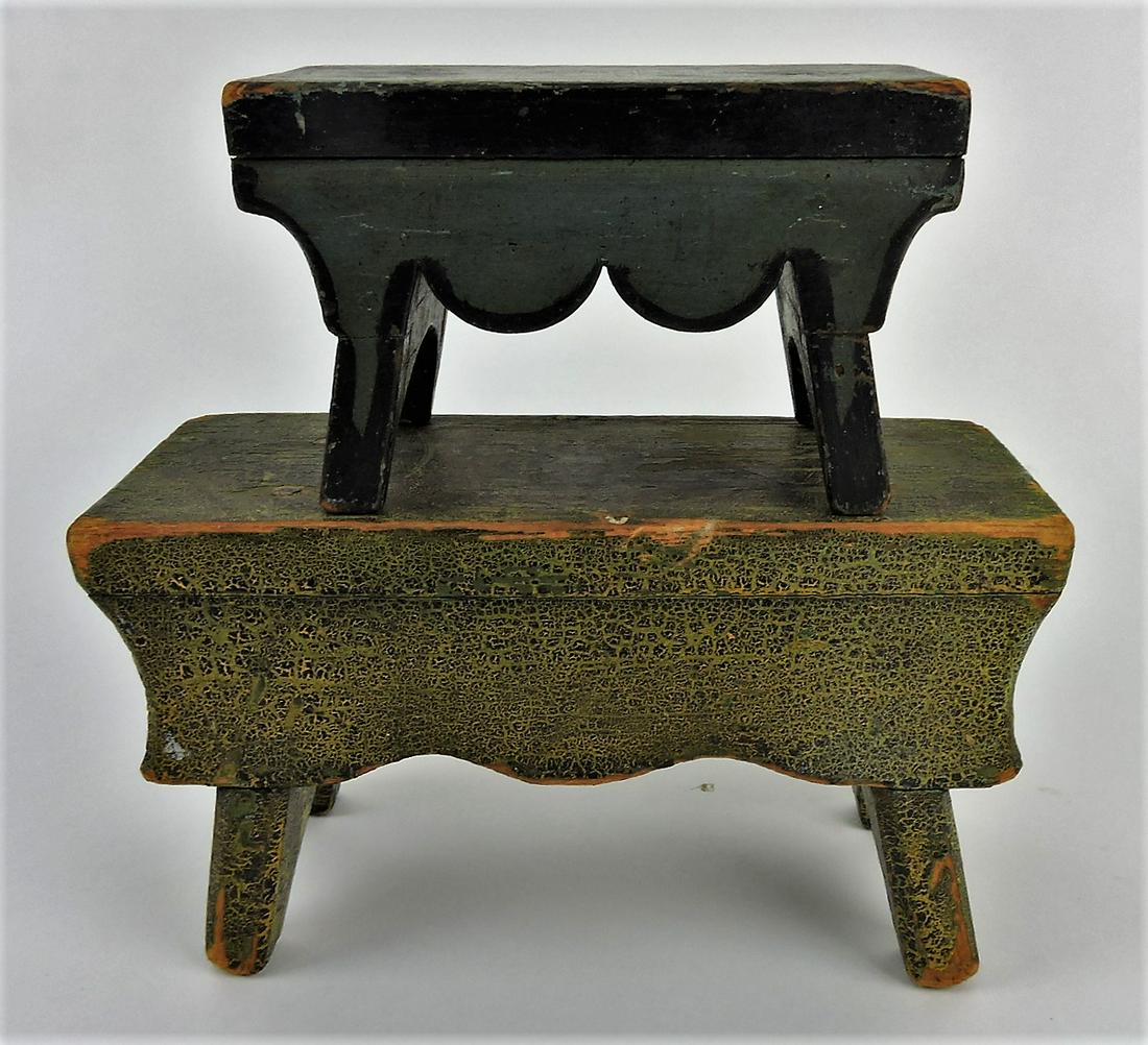 Period early lot of 2 miniature stools, (1 of 2)