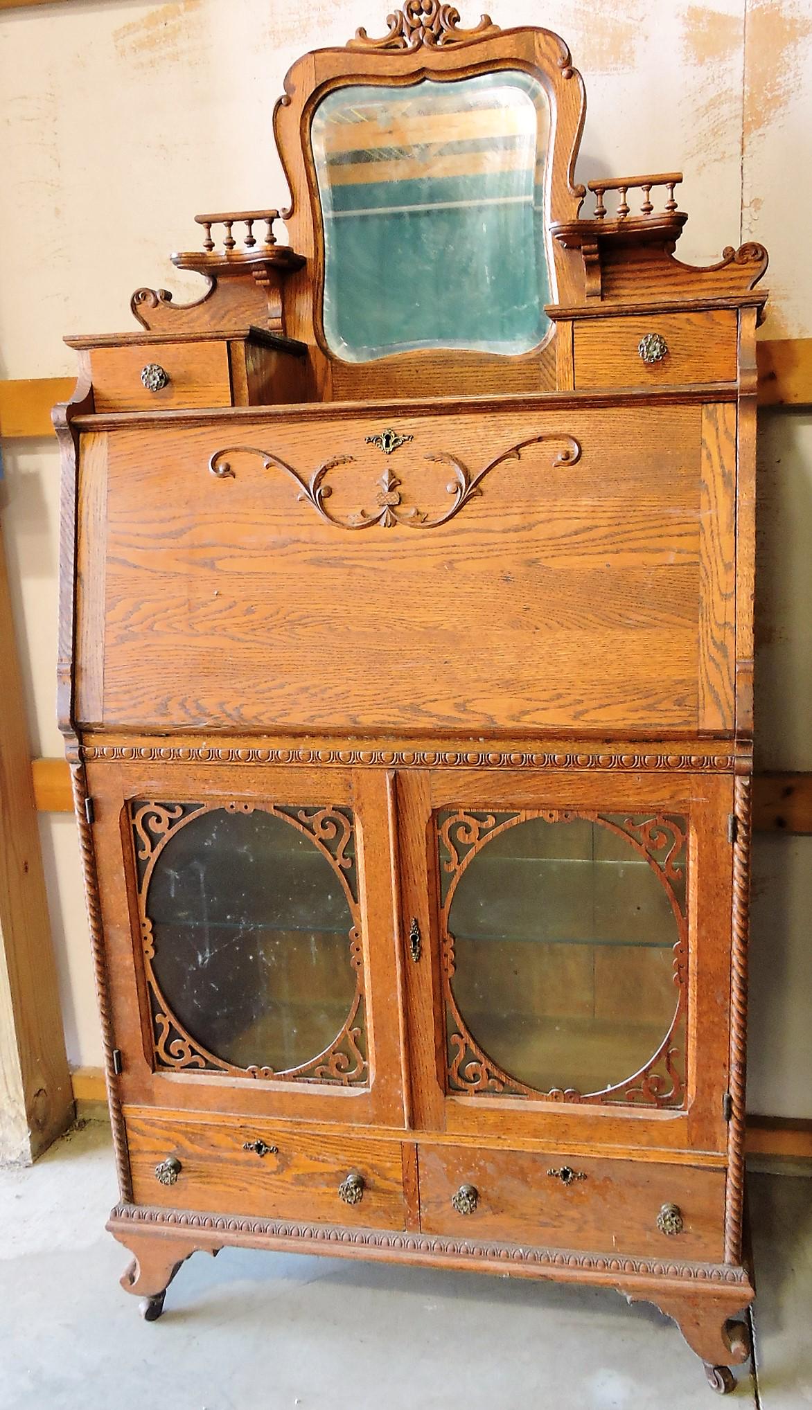 Oak drop front lady's secretary (1 of 1)