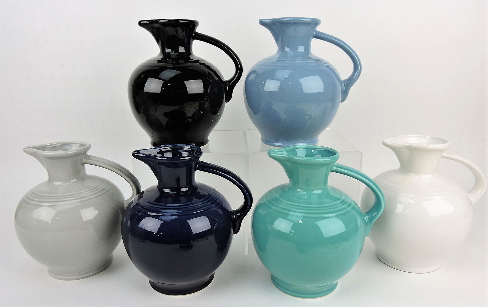 Fiesta Post 86 lot of 6 carafes, black, (1 of 1)