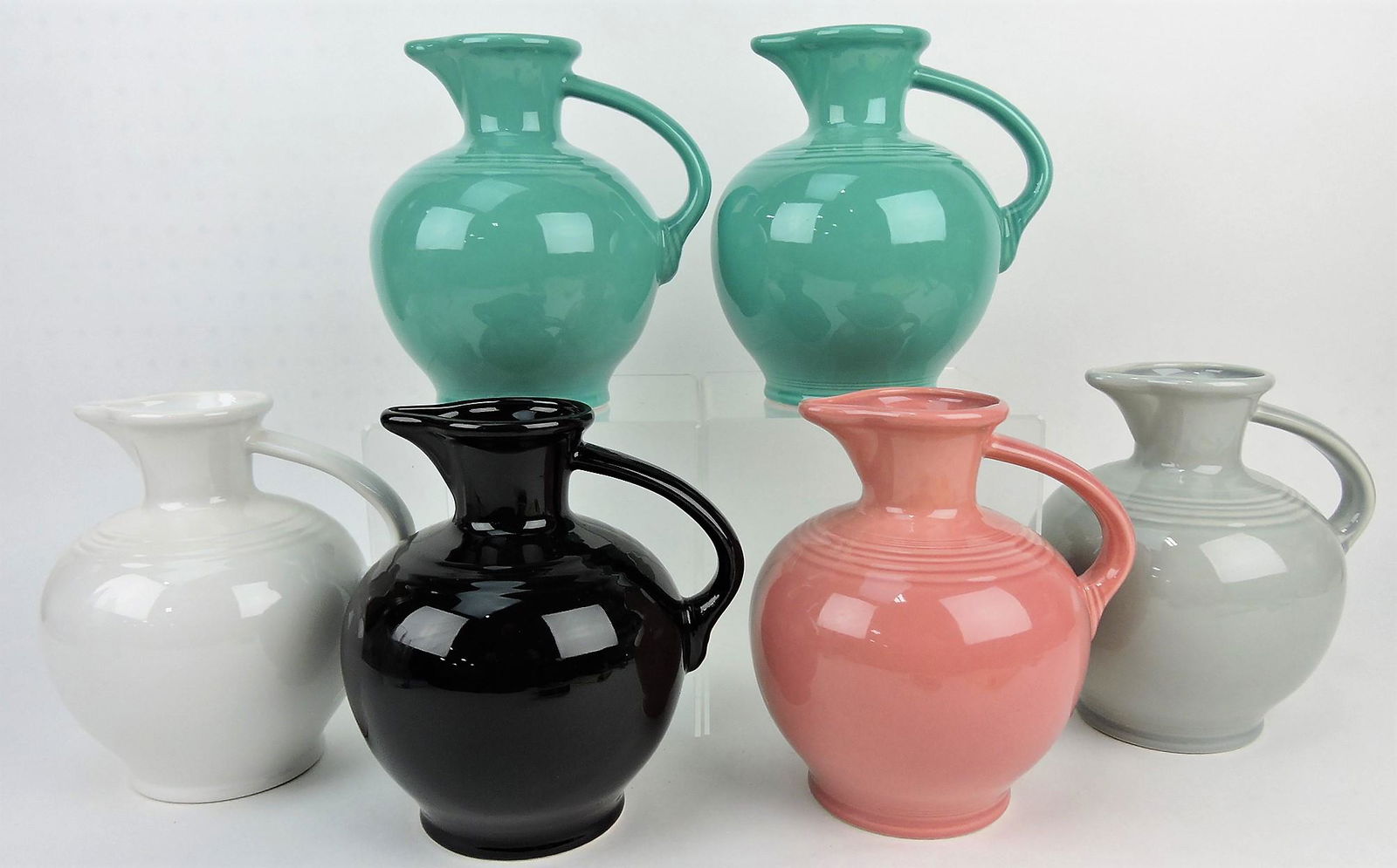 Fiesta Post 86 lot of 6 carafes, (1 of 1)