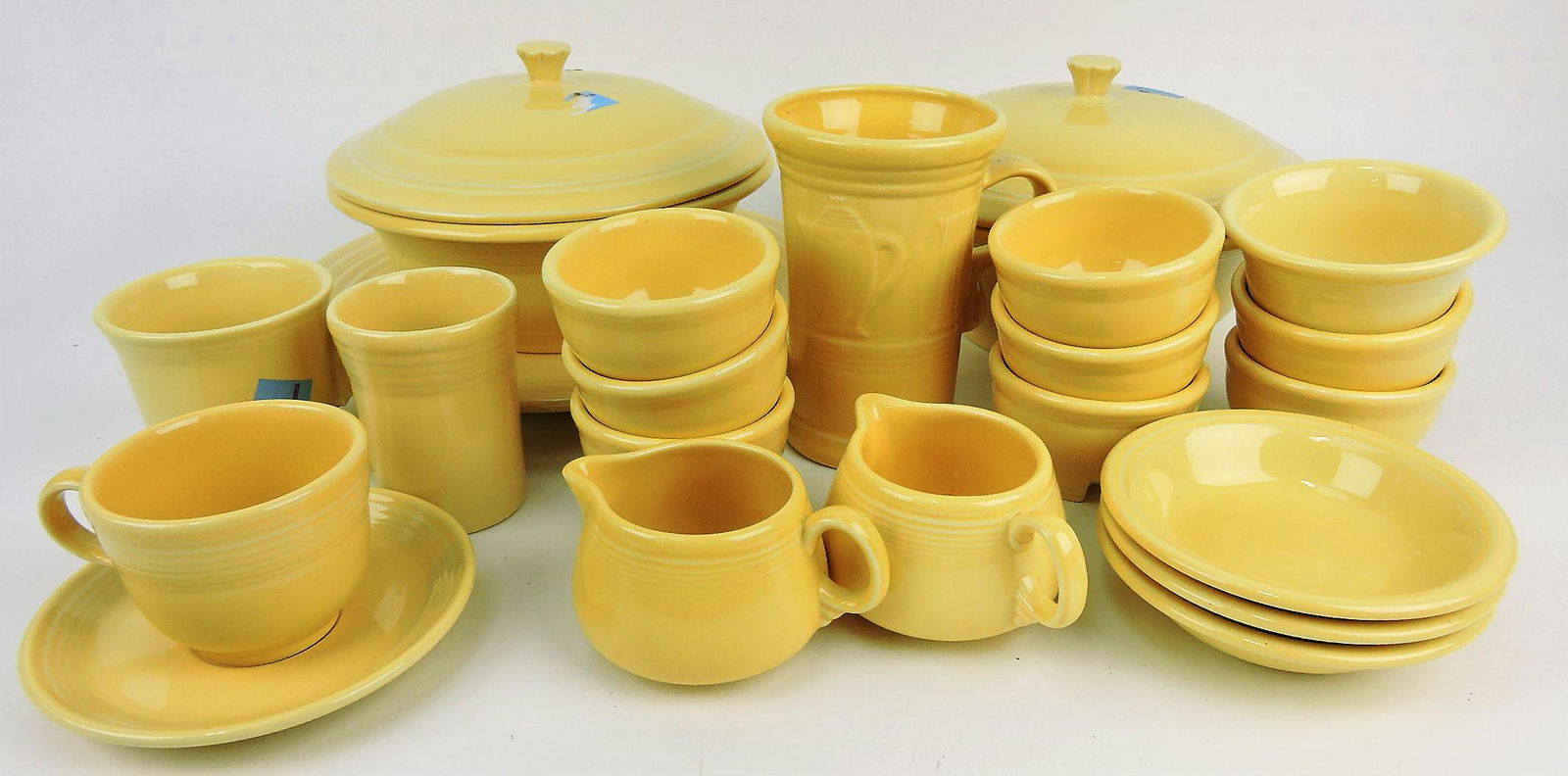 Fiesta Post 86 yellow lot of 22 pieces (1 of 1)