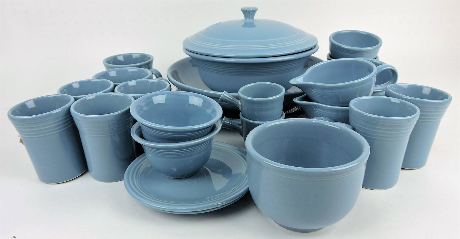 Fiesta Post 86 periwinkle lot of 27 (1 of 1)