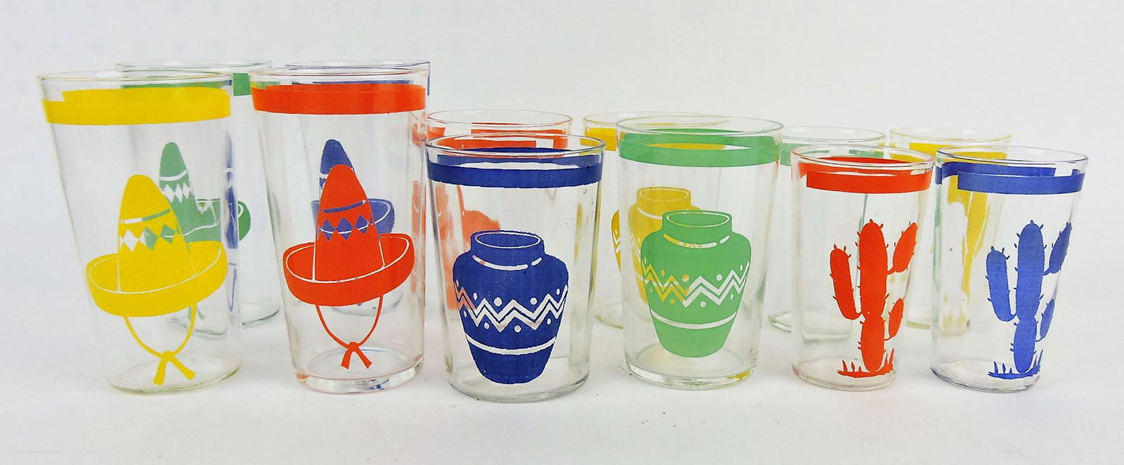 Fiesta Mexican glass go-along pitcher  ' (1 of 1)