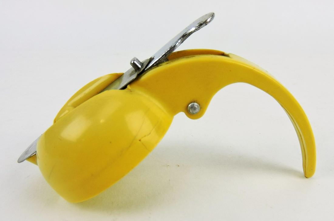 Fiesta "Dripcut" syrup top, (1 of 1)