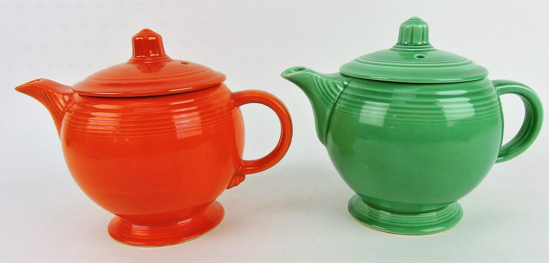 Fiesta medium teapot group; red, (1 of 1)