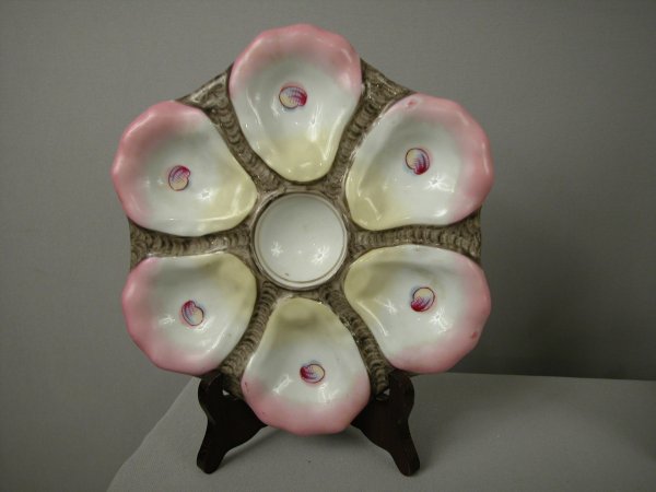 Majolica Porcelain oyster plate with oysters decor