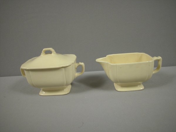 Fiesta Riviera cream and sugar , ivory