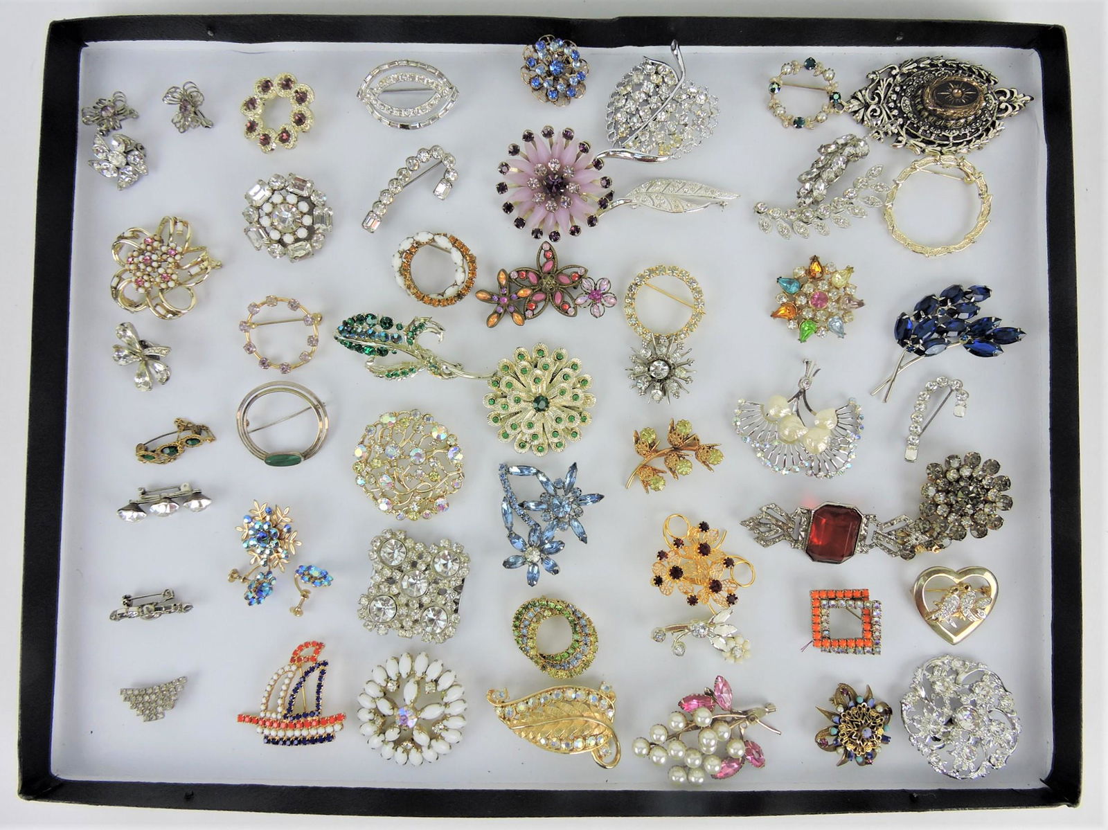 Jewelry tray of brooches (1 of 1)